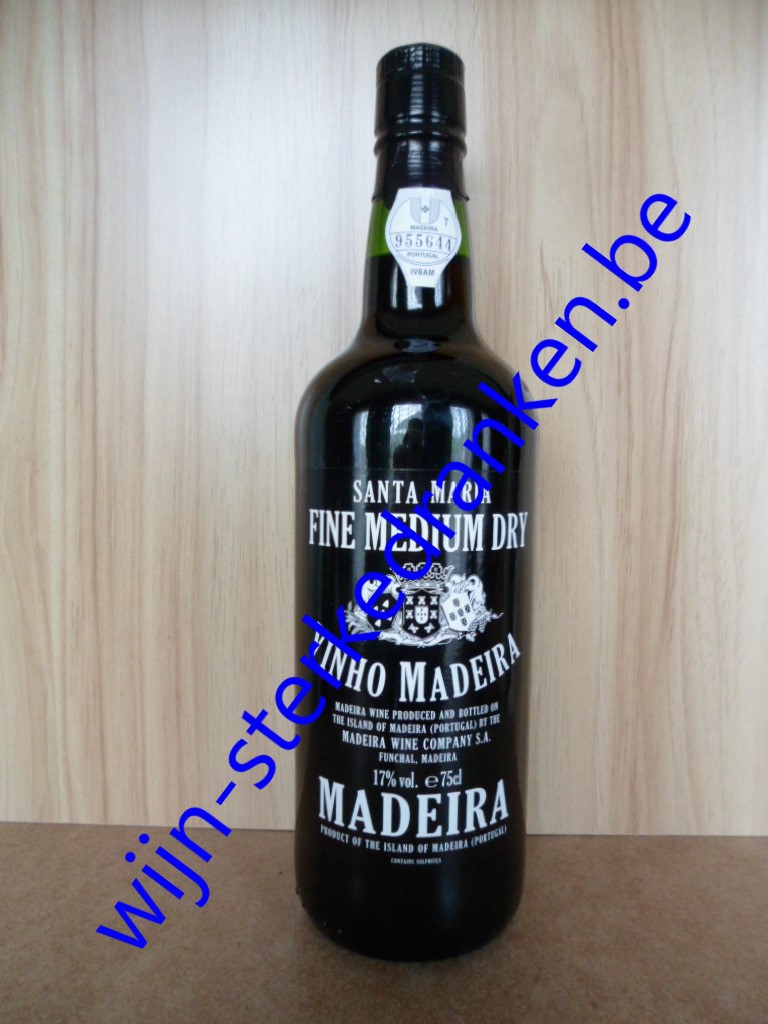 SANTA MARIA FINE MEDIUM DRY MADEIRA www.wijn-sterkedranken.be