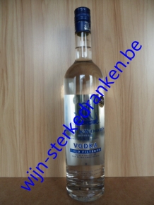 BLACKWOODS NORDIC VODKA www.wijn-sterkedranken.be