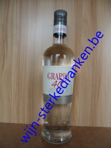 FRANCOLI GRAPPA BIANCA www.wijn-sterkedranken.be