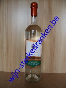 SABBIONERA PINOT GRIGIO grappa www.wijn-sterkedranken.be