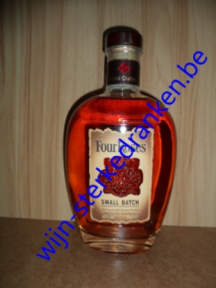 Four Roses Small Batch bourbon www.wijn-strerkedranken.be