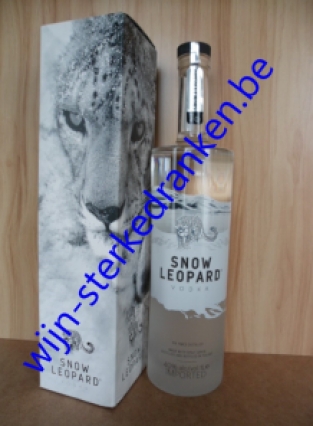 SNOW LEOPARD VODKA www.wijn-sterkedranken.be